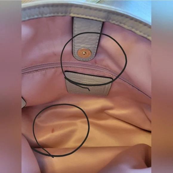 COACH Handbag - Picture 8 of 10